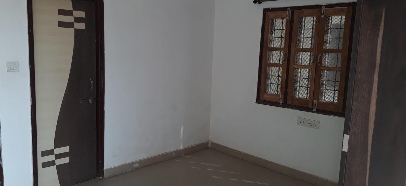 luxury flats in udaipur, flat for sale in udaipur, new property in udaipur, luxury house for sale in udaipur, meenakshi property udaipur